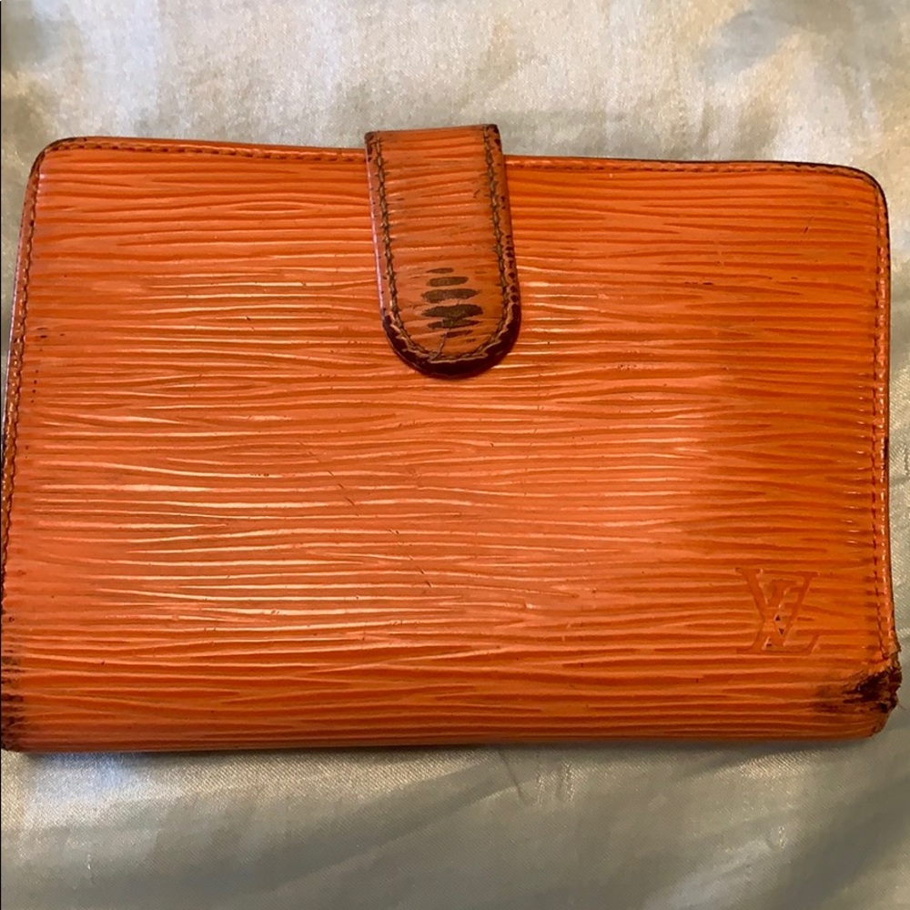 orange Louis vuitton wallet